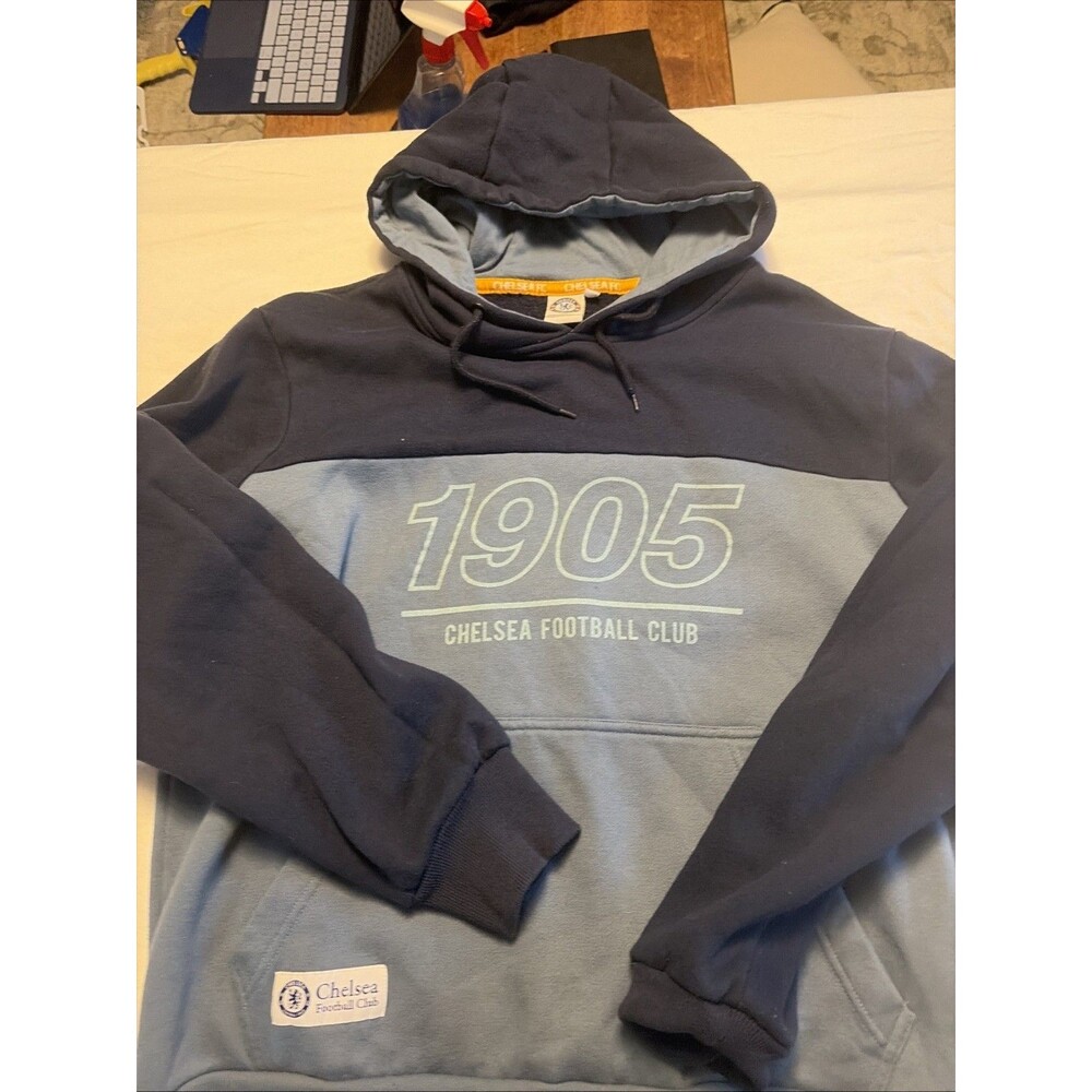 Chelsea Soccer Hoodie Men’s Large Football Sweatshirt
